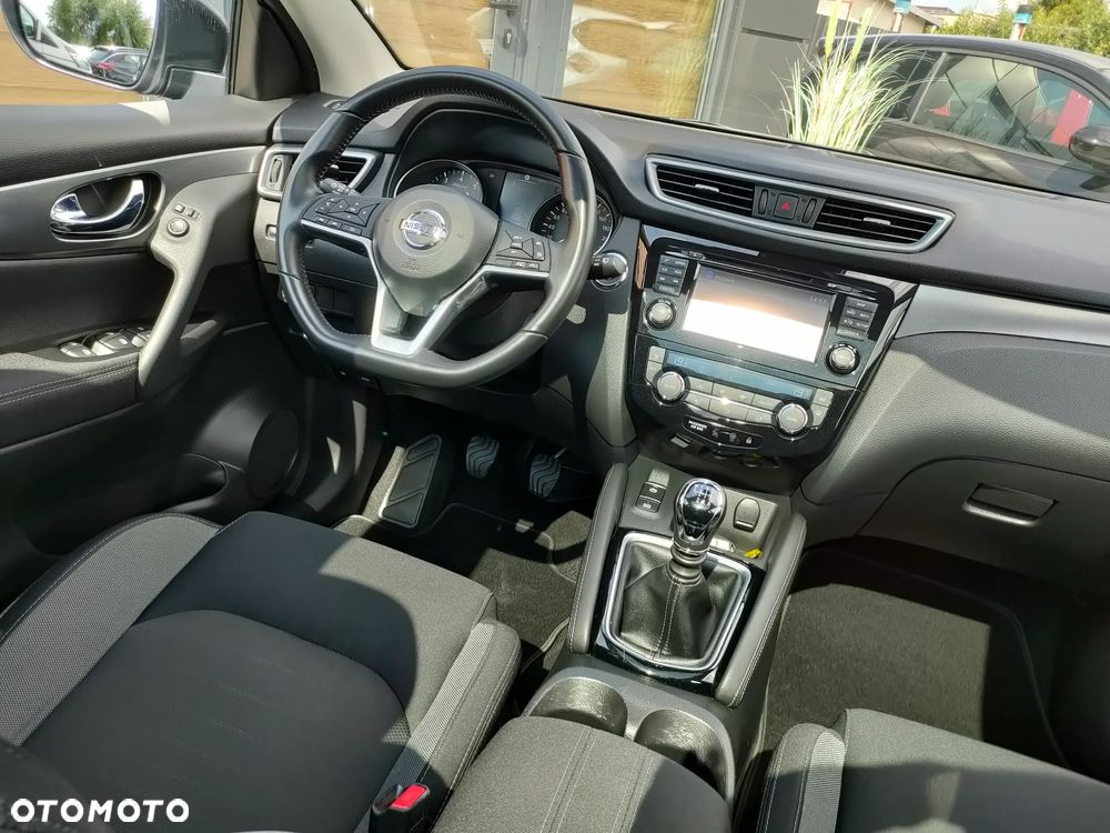 Nissan Qashqai 1.6 DIG-T Tekna - 23