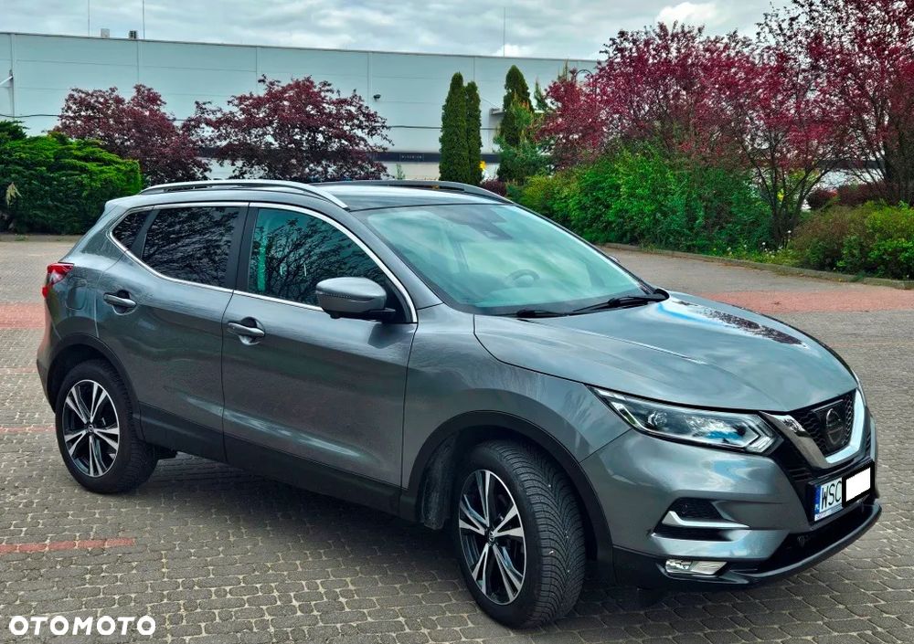Nissan Qashqai 1.6 DCi Xtronic TEKNA - 6