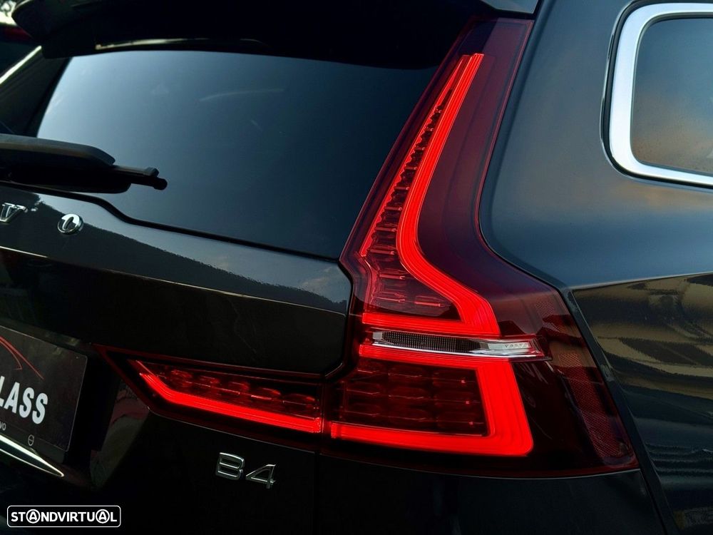 Volvo V60 2.0 B4 Plus Bright Auto - 14