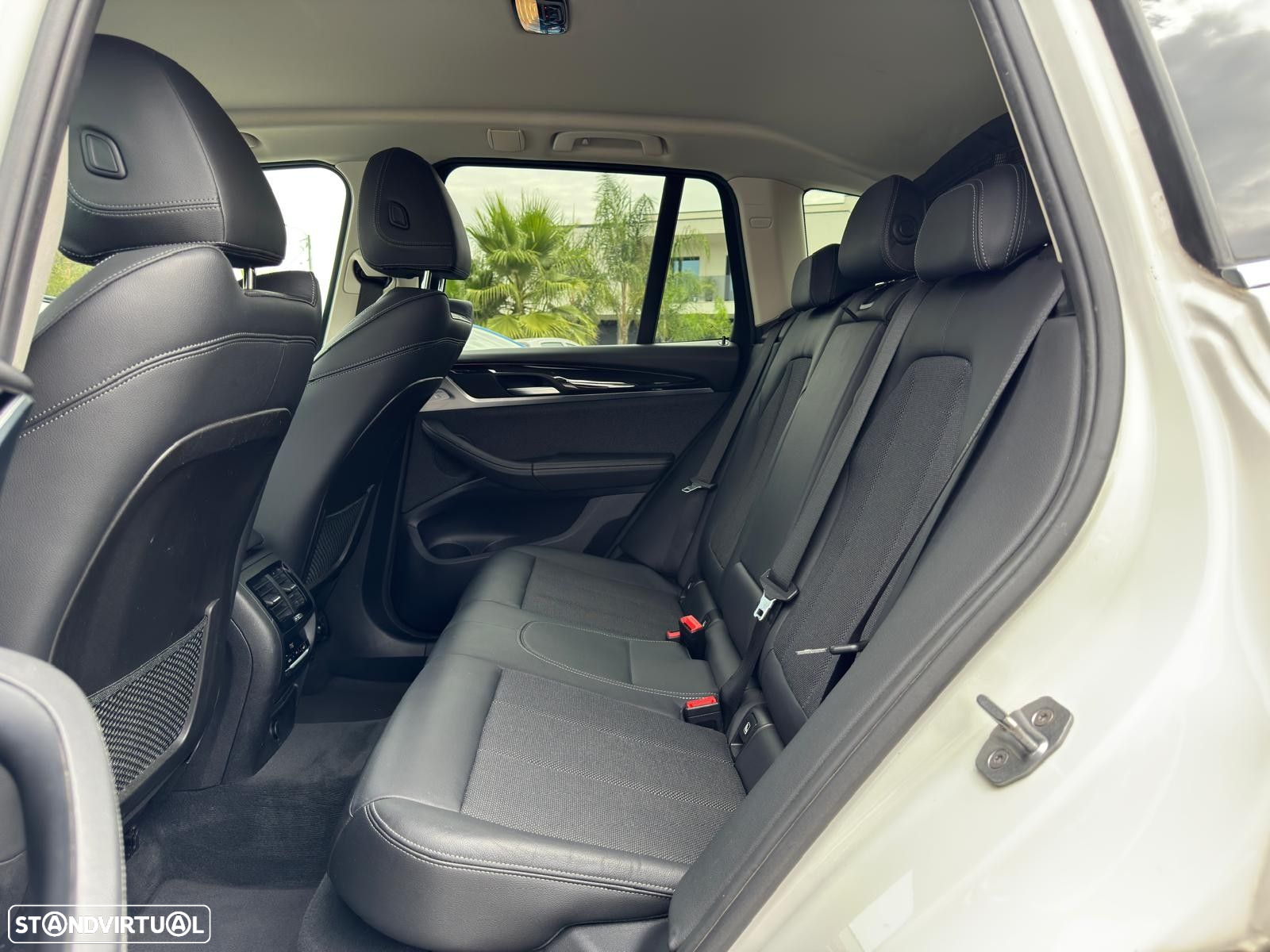 BMW X3 20 d xDrive Line Luxury - 21