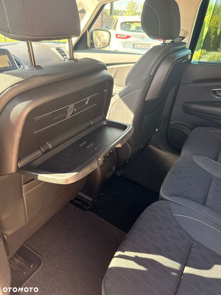 Renault Scenic ENERGY TCe 140 LIMITED - 23