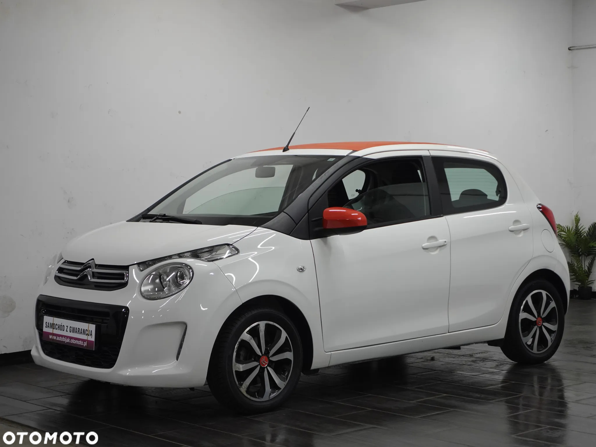Citroën C1 1.2 Pure Tech Airscape Shine - 3
