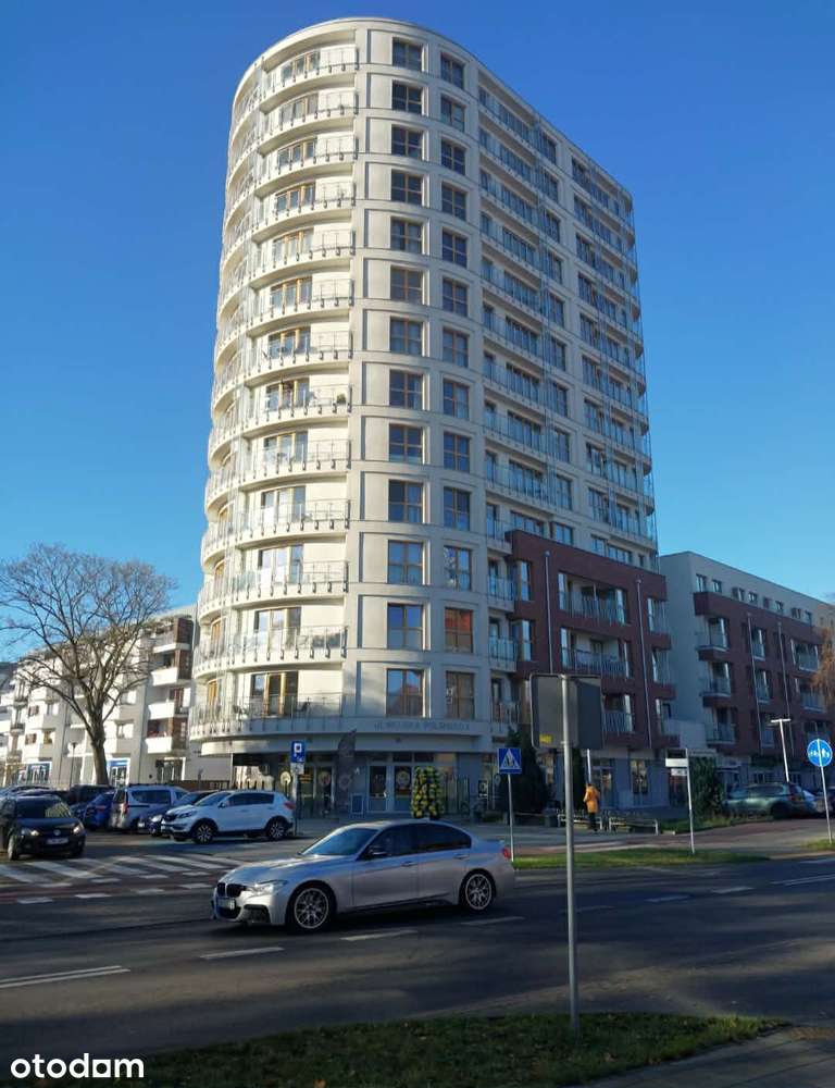 Na sprzedaż przestronne mieszkanie 3-pokojowe - Platan Tower