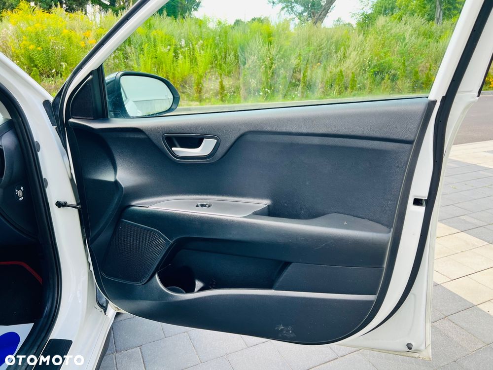 Kia Rio 1.0 T-GDI 100 GT Line - 37
