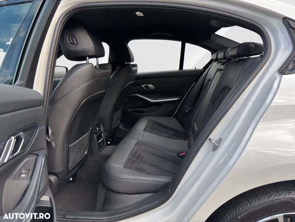 BMW Seria 3 320e Aut. M Sport - 15