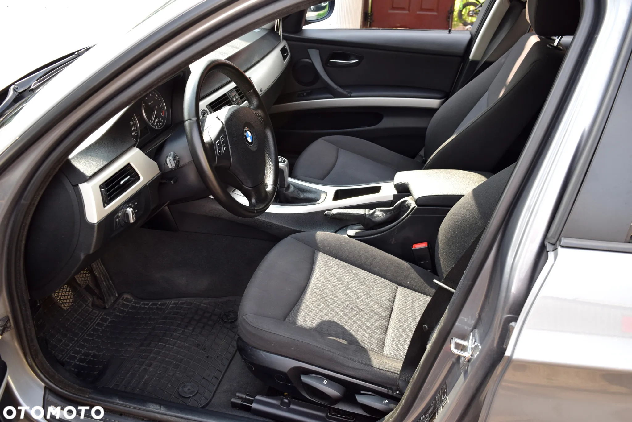 BMW Seria 3 316i - 6