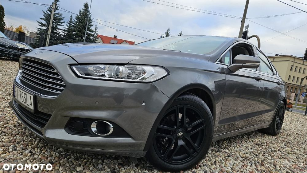 Ford Fusion - 1