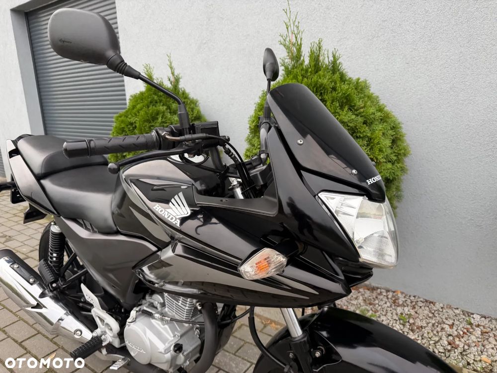 Honda CBF - 23