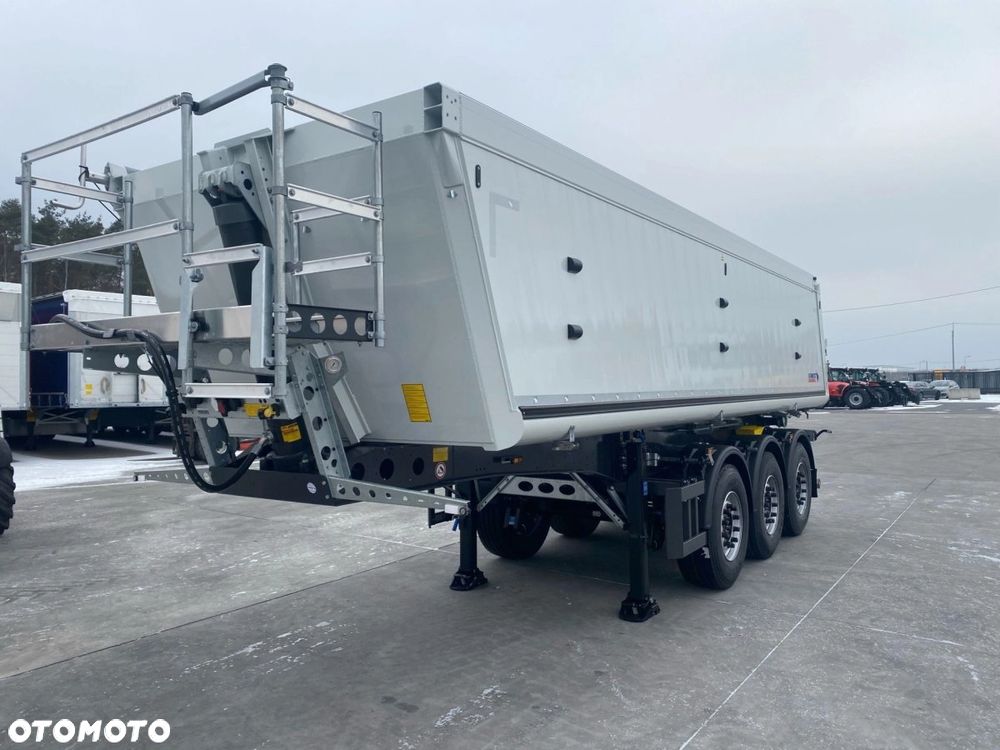 Schmitz Cargobull Odbiór w Polsce, Nowa wywrotka SKI 24 SL 7.2 2025 rok 27,2 m3 - 7