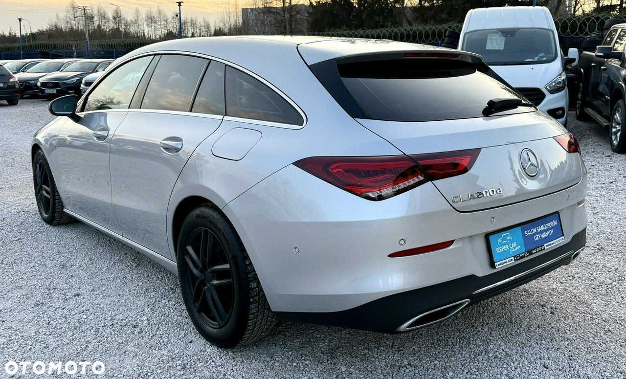 Mercedes-Benz CLA 200 d Shooting Brake 8G-DCT Edition 2021 - 4