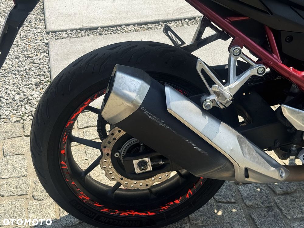 Honda Hornet - 10