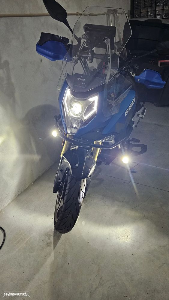 CF Moto 650MT - 9