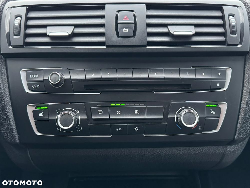 BMW Seria 1 116i Urban Line - 23
