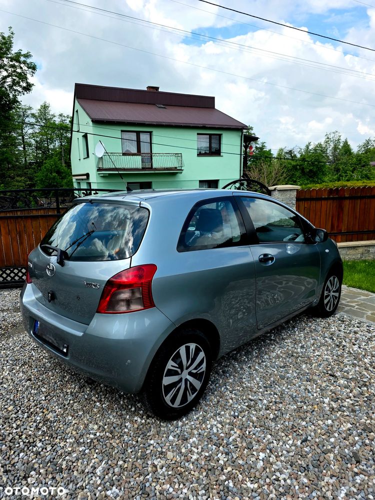 Toyota Yaris 1.0 Terra A/C - 21