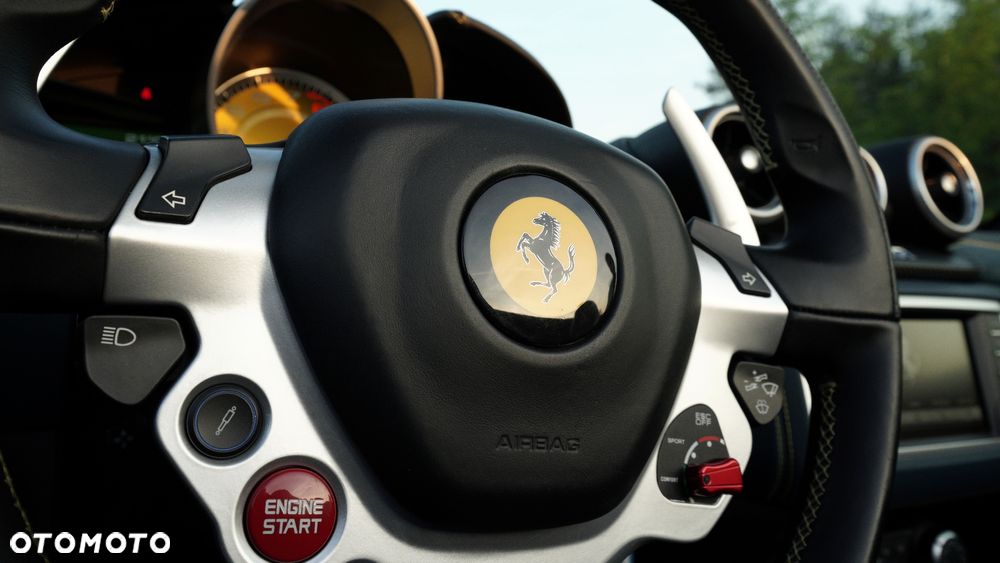 Ferrari California F1 DCT - 26