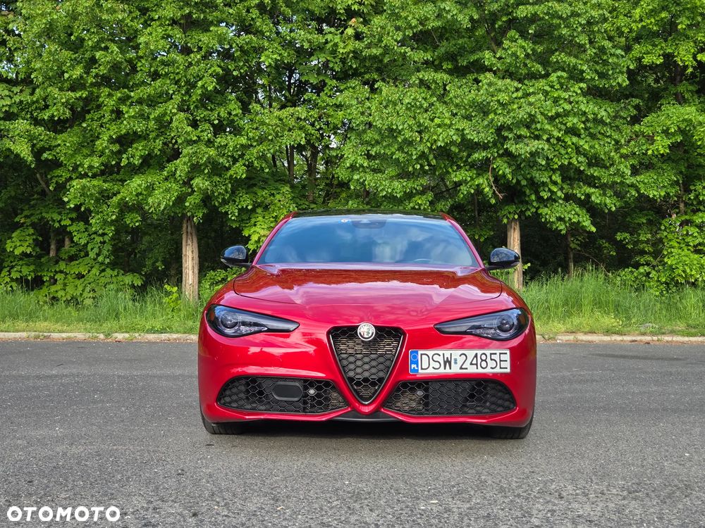 Alfa Romeo Giulia 2.0 Turbo 16V AT8 Veloce - 5