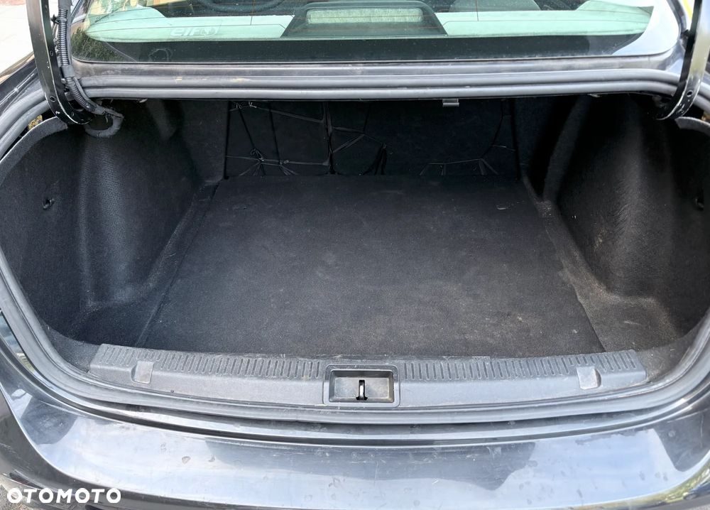 Renault Fluence 1.6 16V Expression Euro5 - 18