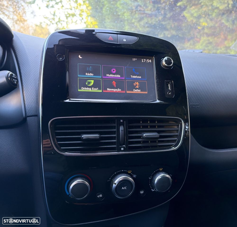 Renault Clio 1.5 dCi Limited EDition - 20