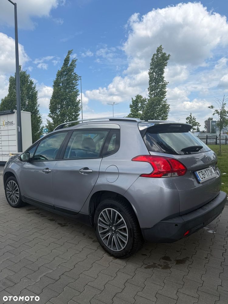 Peugeot 2008 1.6 e-HDi Active S&S - 3