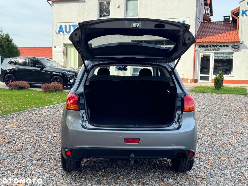 Mitsubishi ASX - 14
