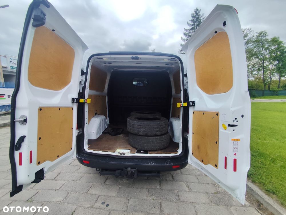 Ford Transit Custom - 10