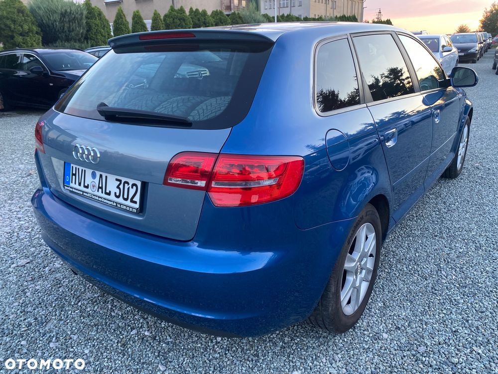 Audi A3 Sportback 1.6 Attraction - 14