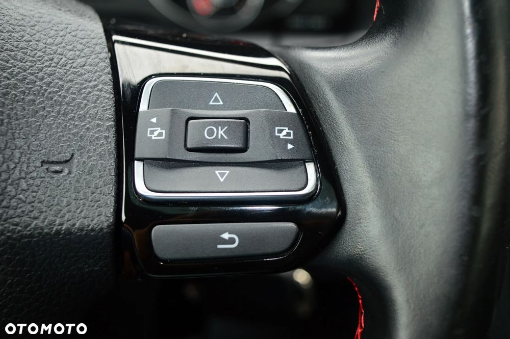 Volkswagen Scirocco 2.0 TDI GTS - 28