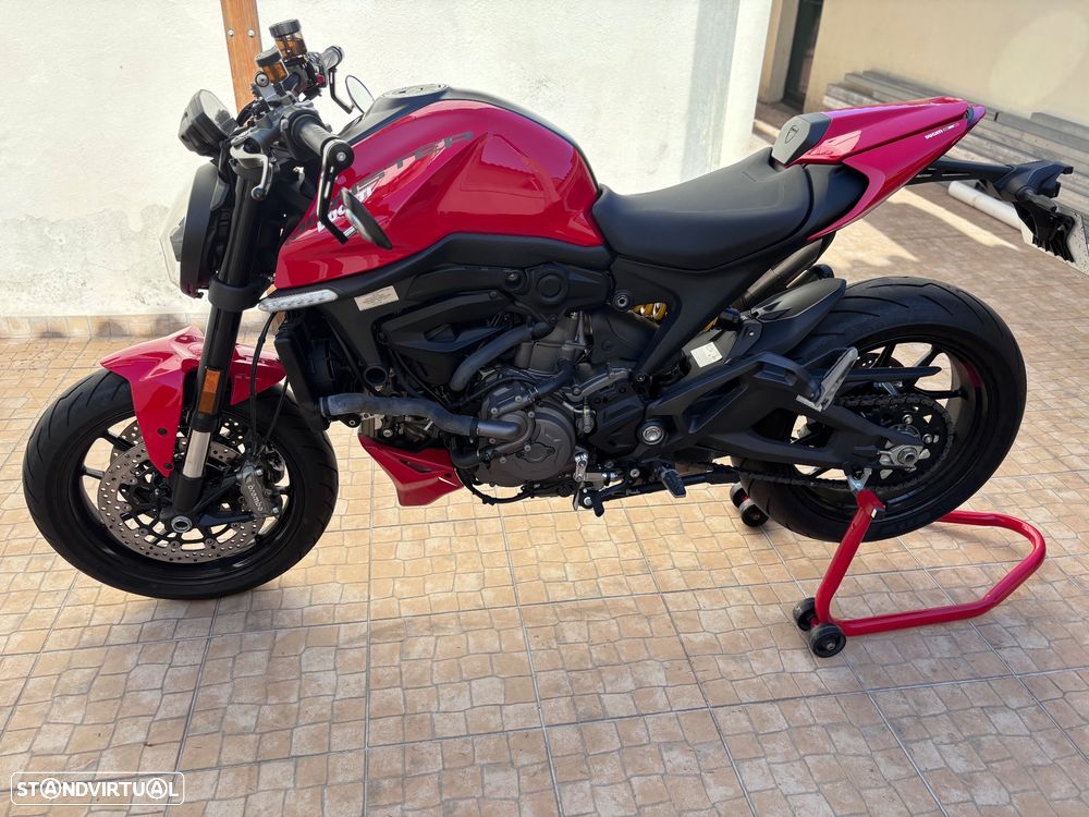 Ducati Monster - 4