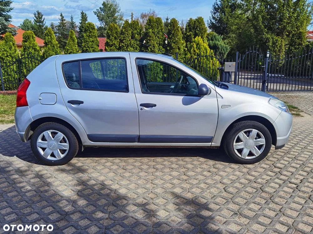Dacia Sandero 1.2 16V 75 Celebration - 5