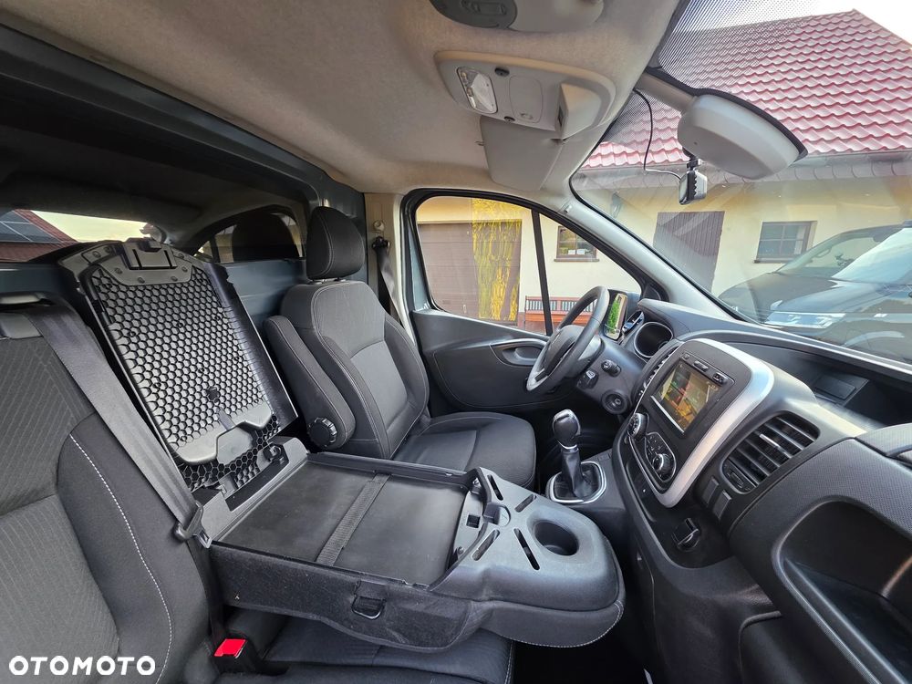 Renault Trafic - 21