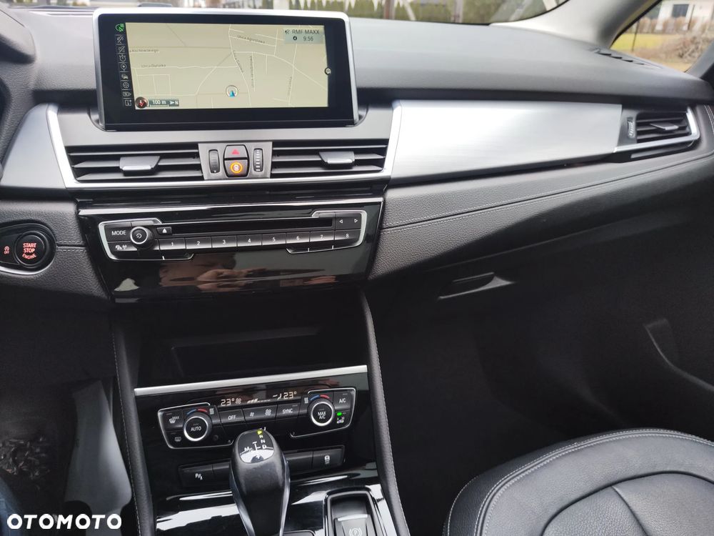 BMW Seria 2 220d xDrive Sport-Aut Luxury Line - 11