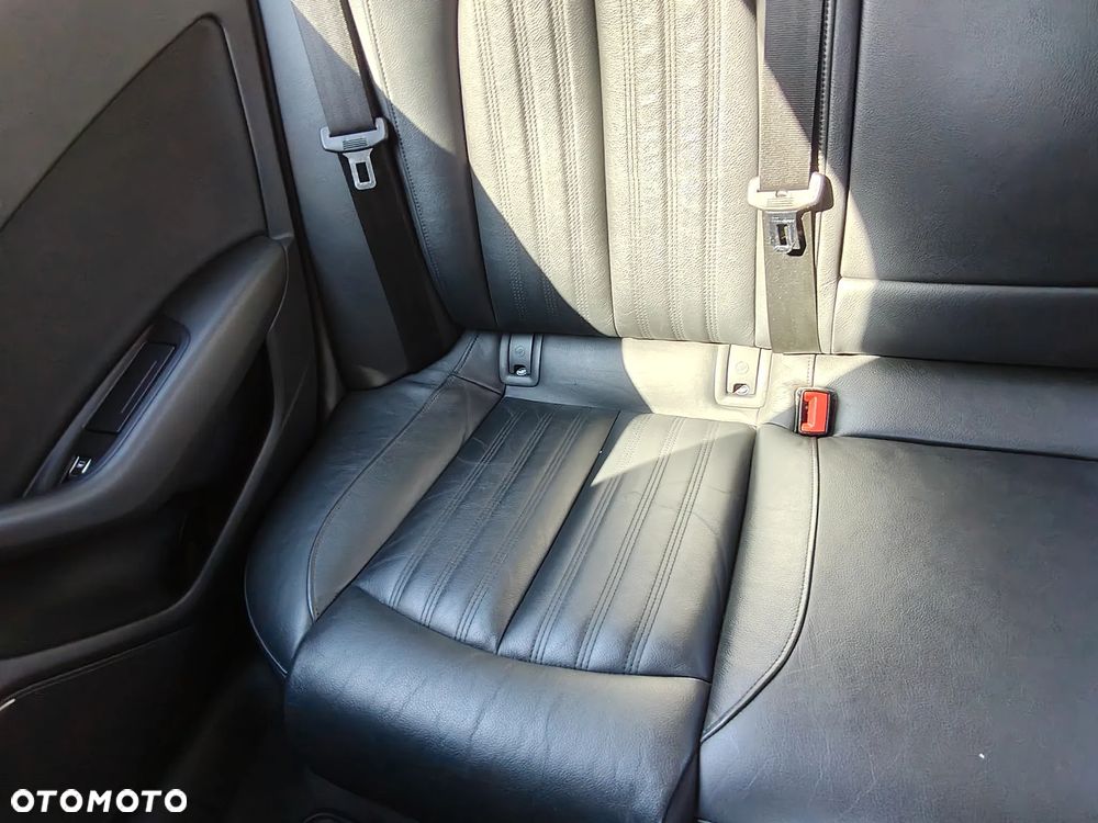 Audi A6 Avant 2.0 TDI Ultra - 9