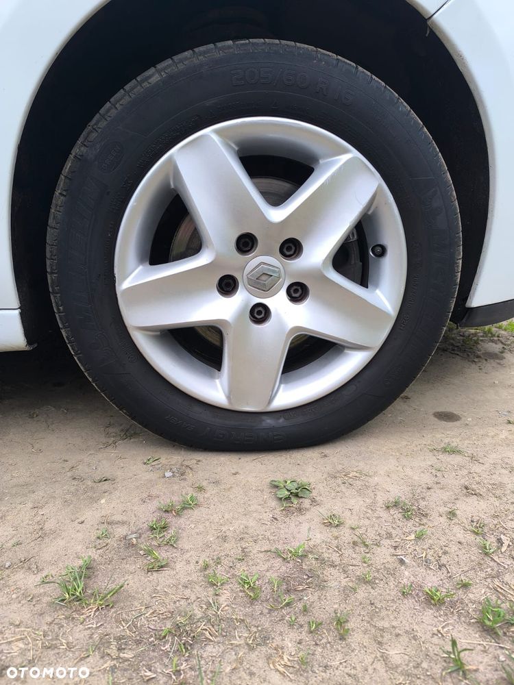 Renault Scenic - 19