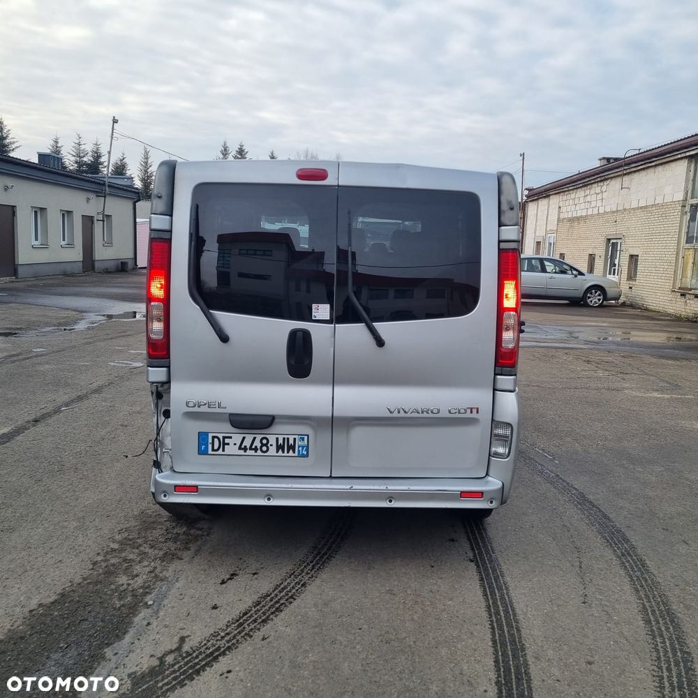 Opel Vivaro - 4