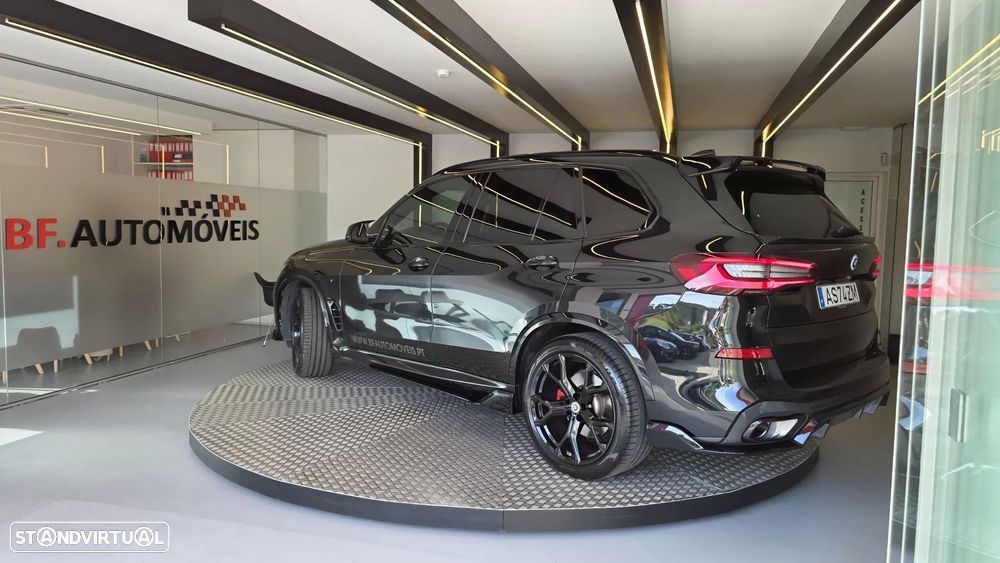 BMW X5 30 d xDrive Pack M 50 anos - 3