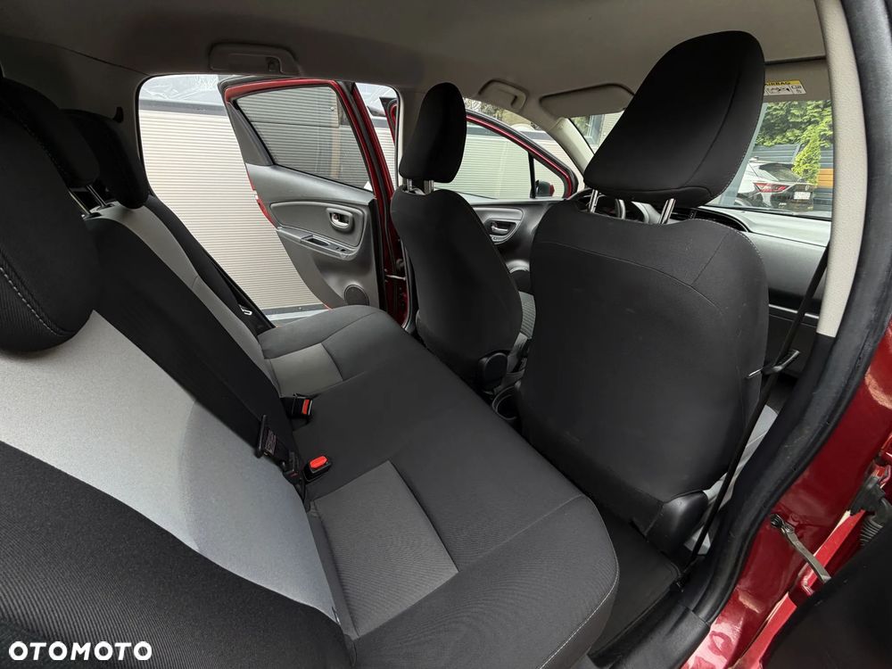 Toyota Yaris 1.5 VVT-i Selection - 17