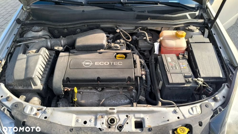 Opel Astra 1.6 Enjoy - 16