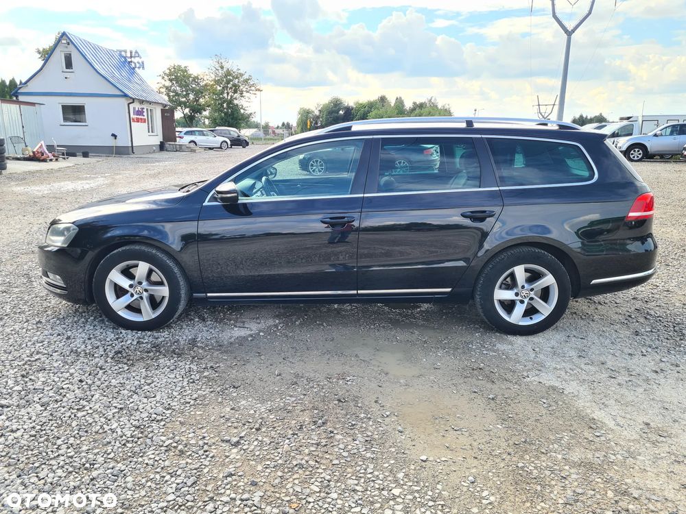 Volkswagen Passat 1.6 TDI Comfortline - 4