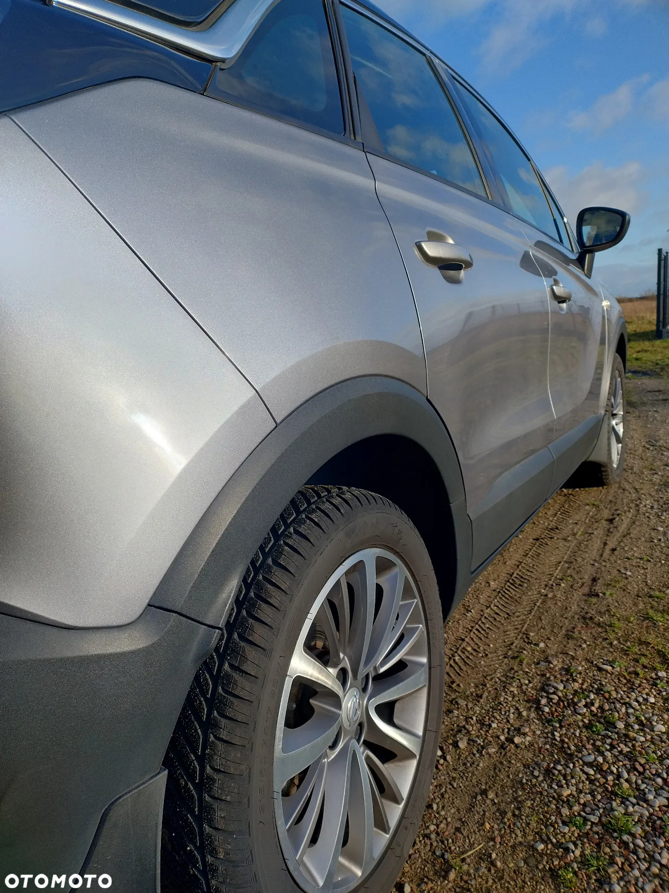 Opel Crossland - 13
