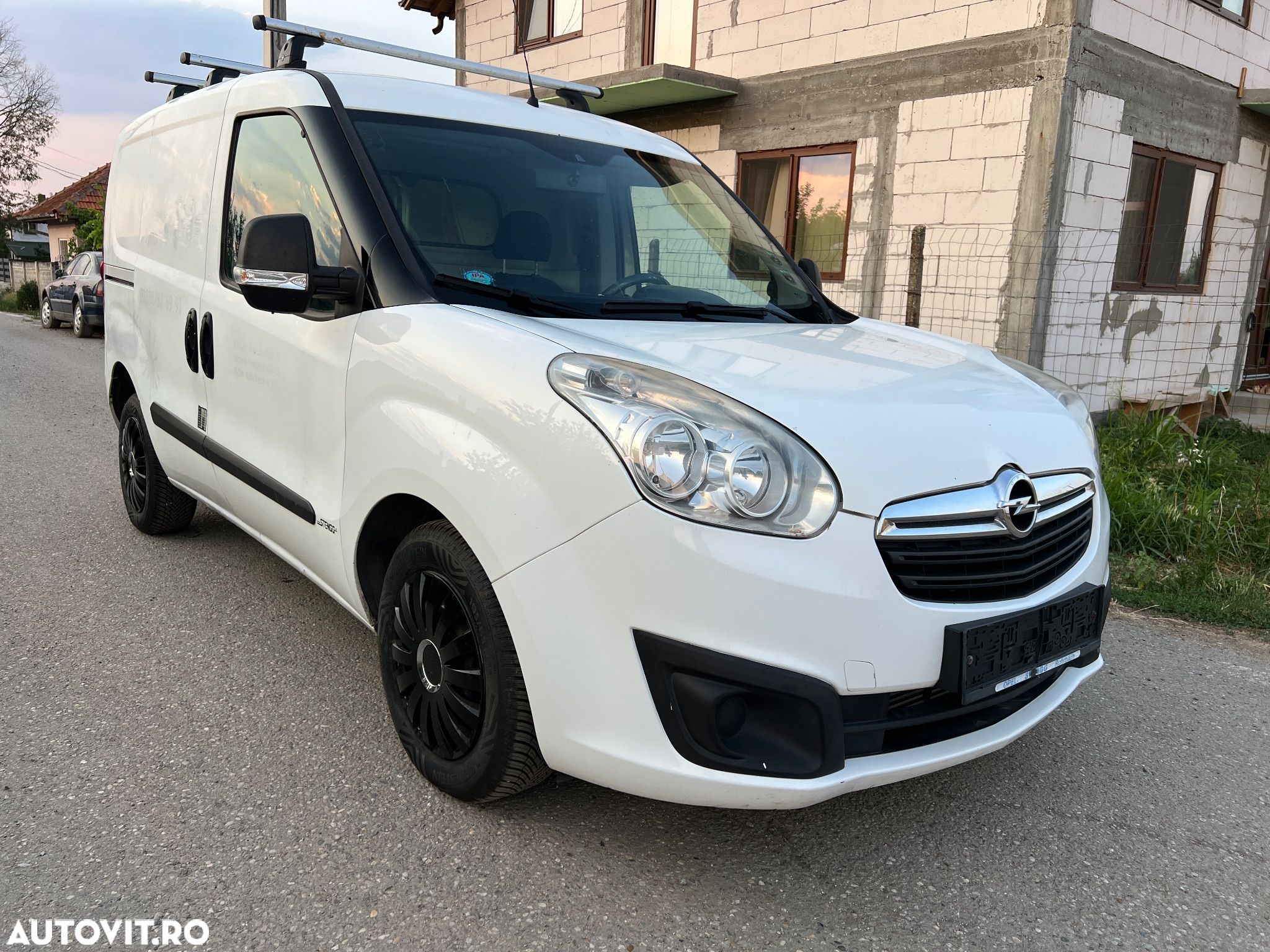 Opel Combo - 1
