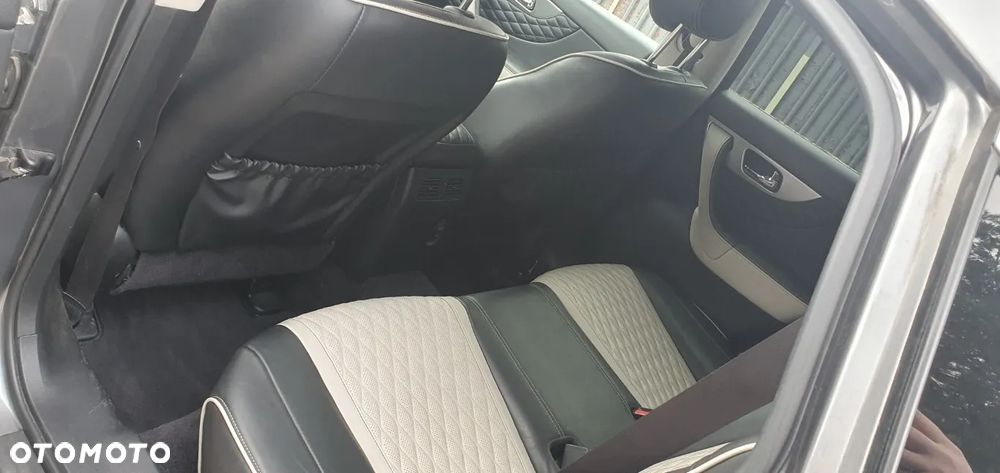 Infiniti QX70 3.7 S Premium - 7