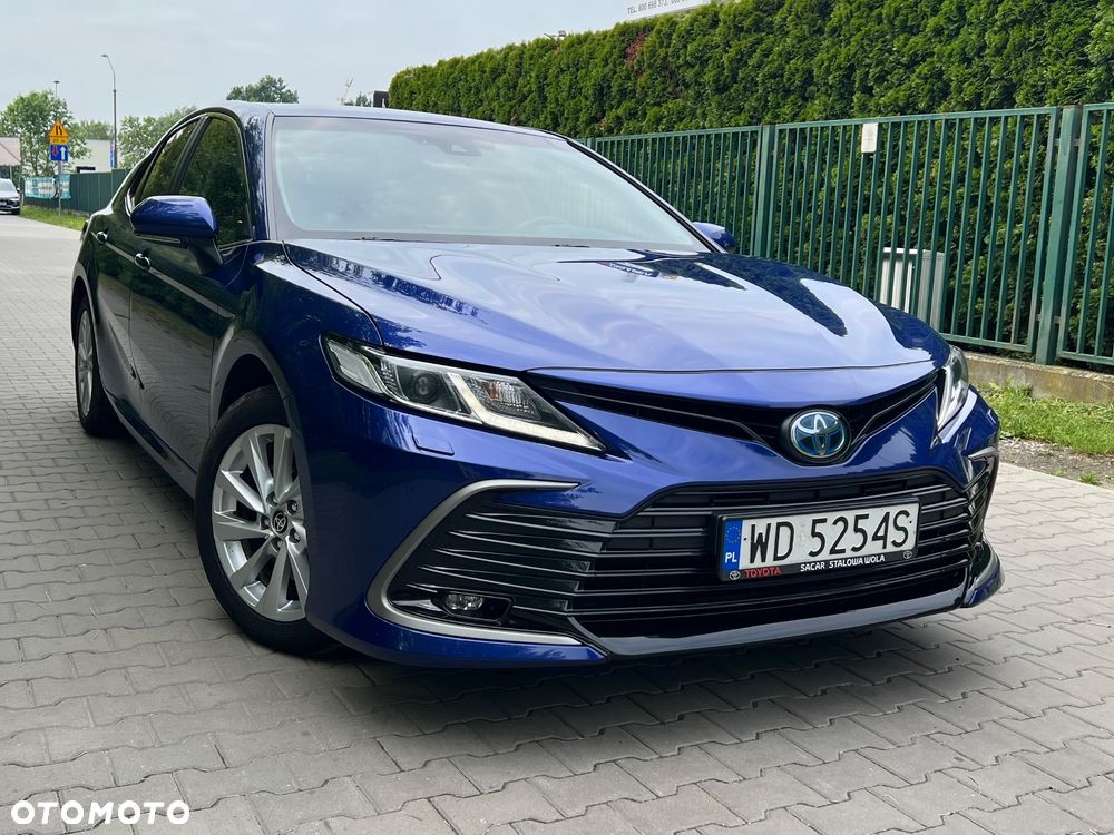 Toyota Camry 2.5 Hybrid Comfort CVT - 1