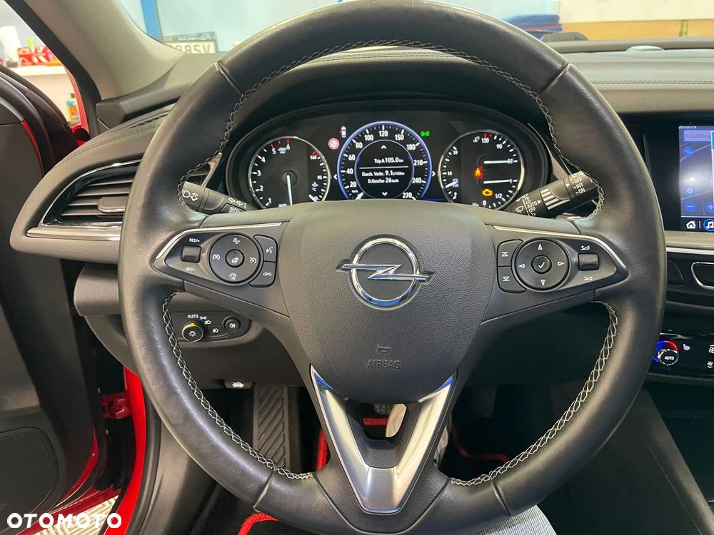 Opel Insignia - 15
