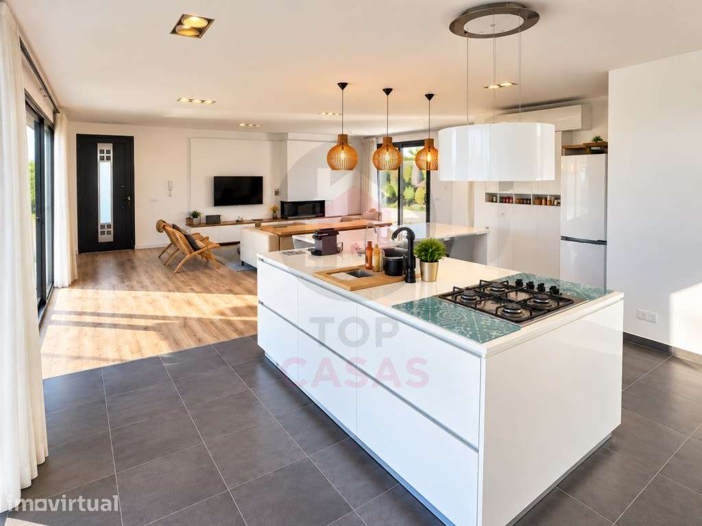 Moradia T4 estilo contemporâneo com piscina no Nadadouro - Grande imagem: 5/24