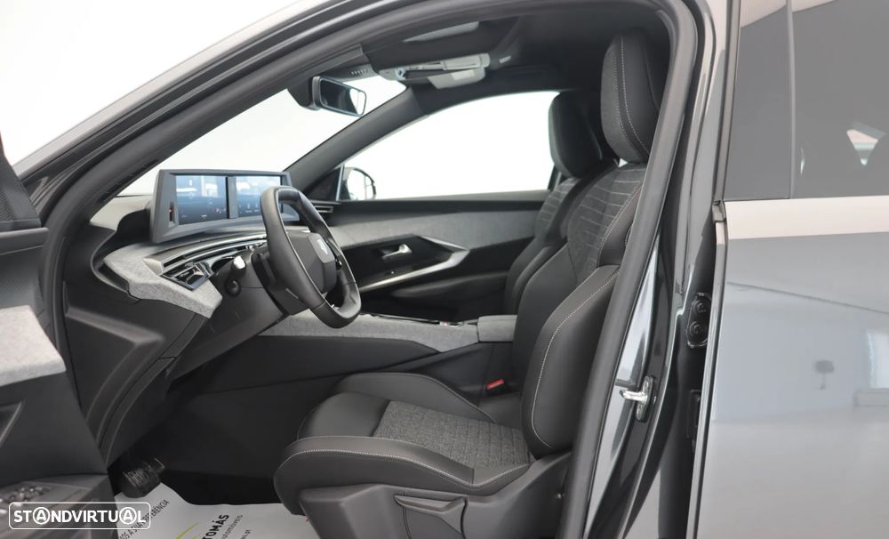 Peugeot 3008 1.2 Hybrid Allure e-DCS6 - 12