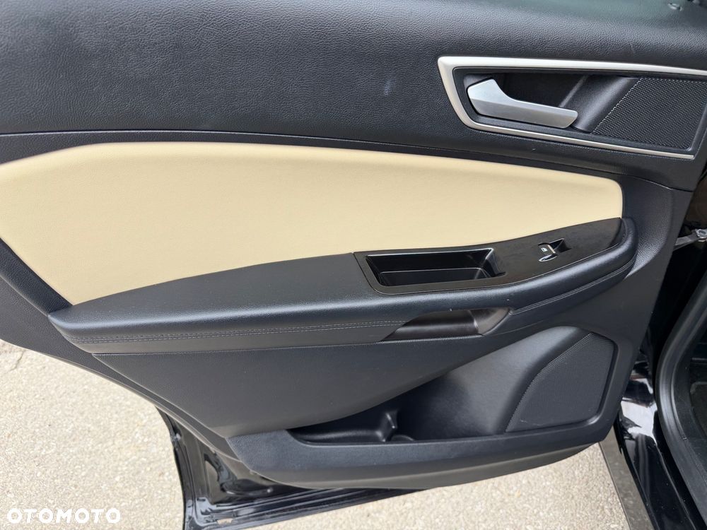 Ford Edge - 23