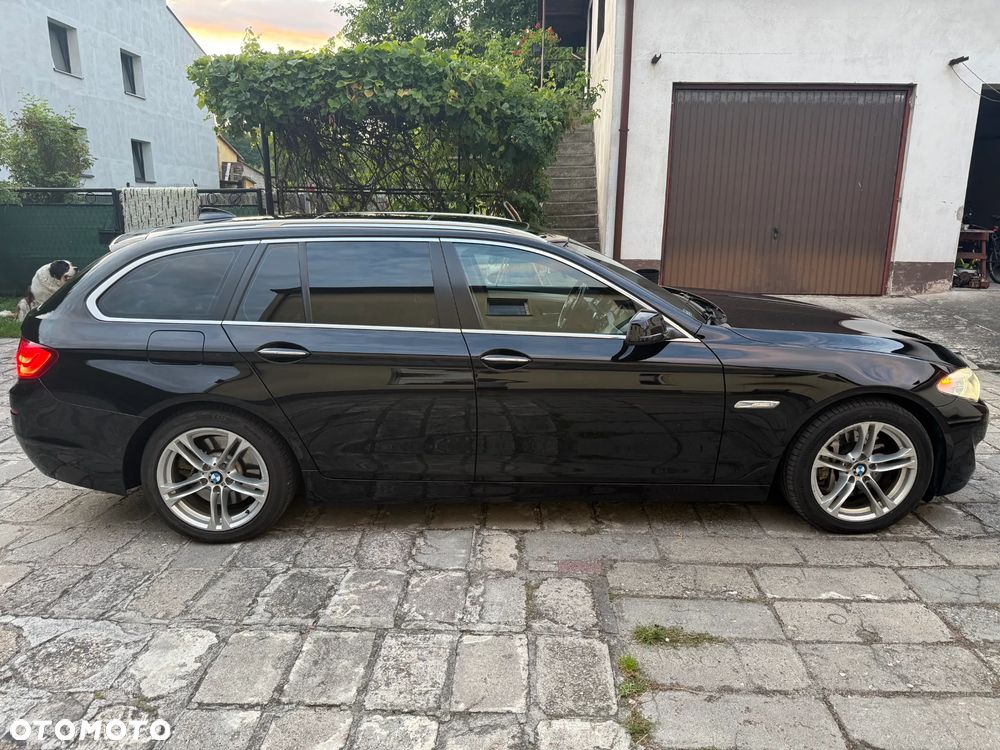 BMW Seria 5 530d xDrive - 6