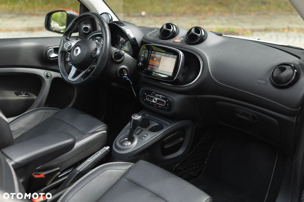 Smart Fortwo Brabus twinamic Xclusive - 28