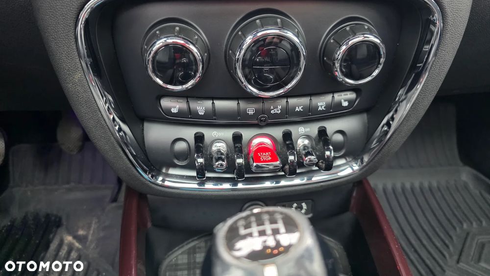 MINI Clubman Cooper D - 7