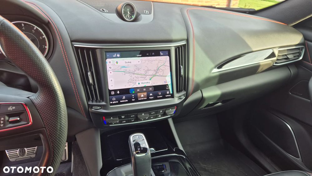 Maserati Levante Q4 GranSport - 15